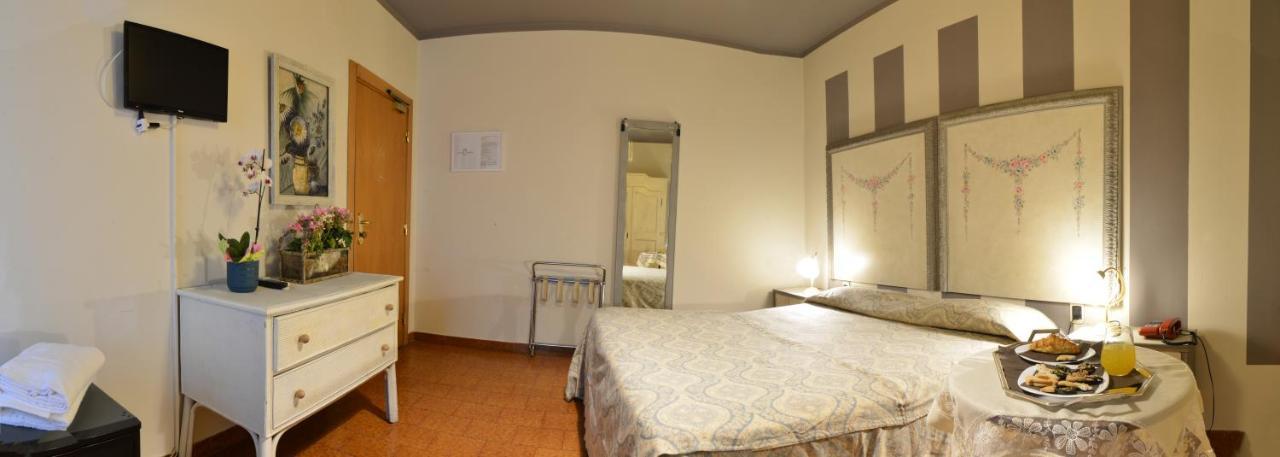 Hotel Prime Pistoia Exterior photo
