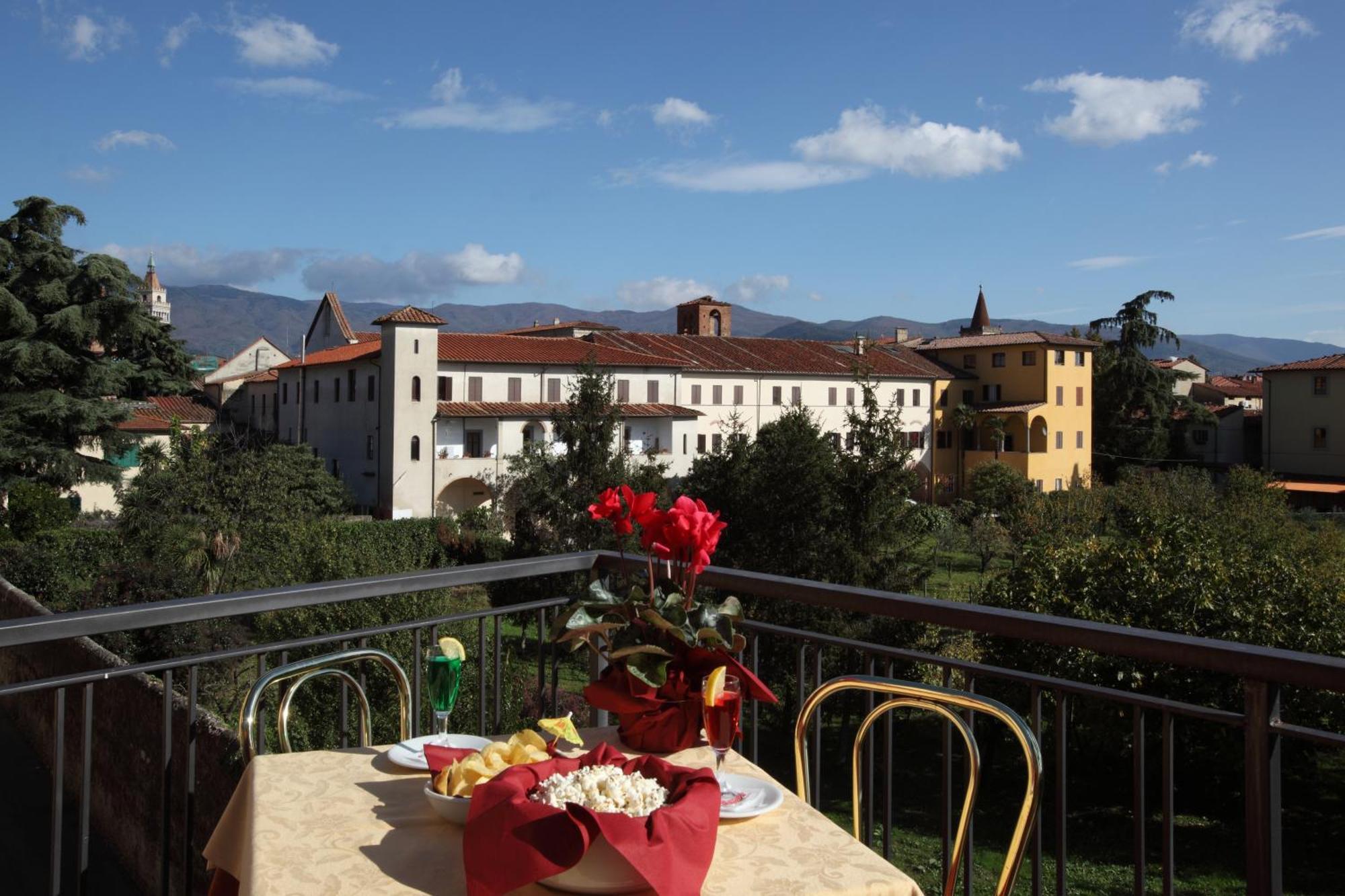 Hotel Prime Pistoia Exterior photo